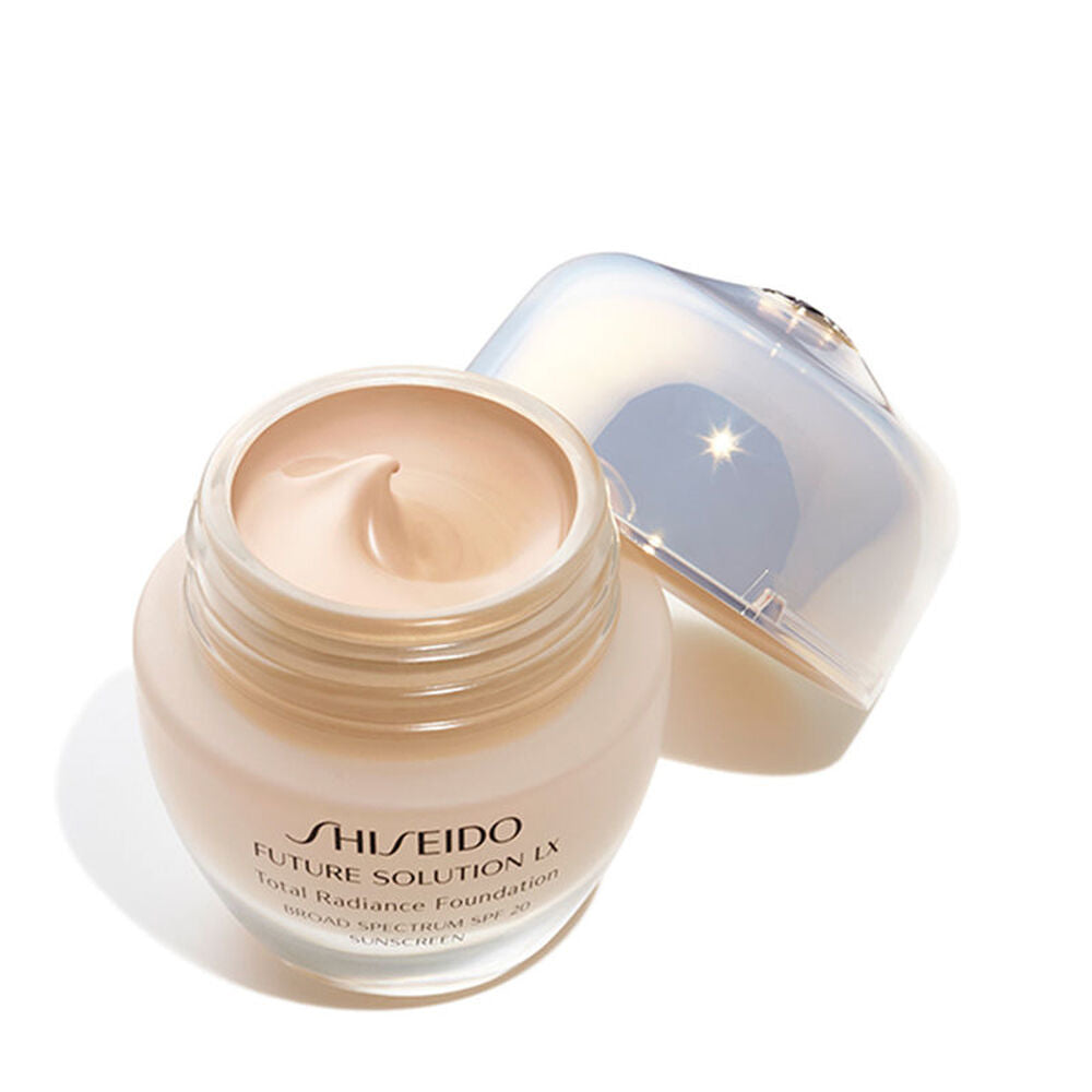 gid://shopify/Product/8253253746883_1