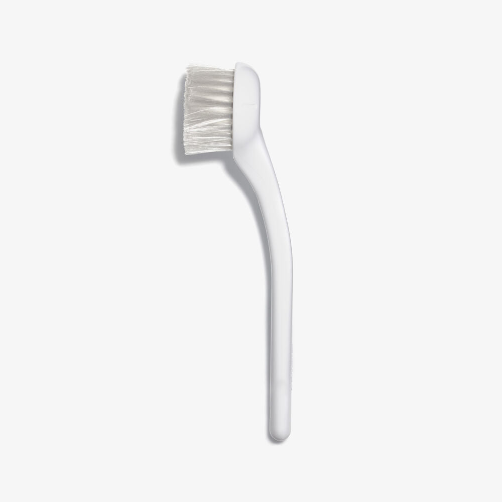 gid://shopify/Product/8252649111747_1